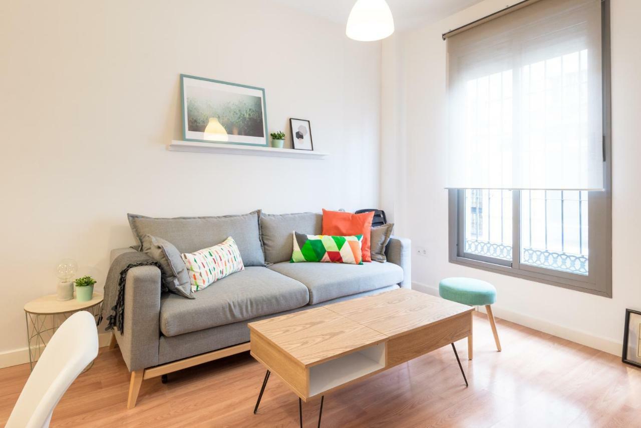 Homely Malaga Plaza Montano Экстерьер фото