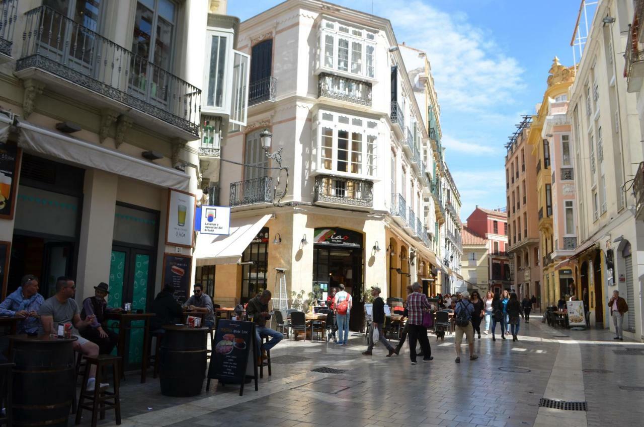 Homely Malaga Plaza Montano Экстерьер фото