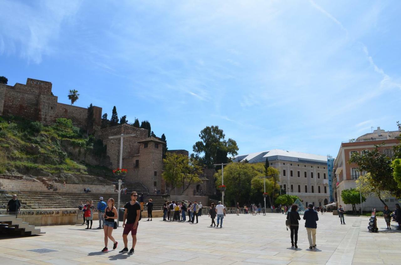 Homely Malaga Plaza Montano Экстерьер фото