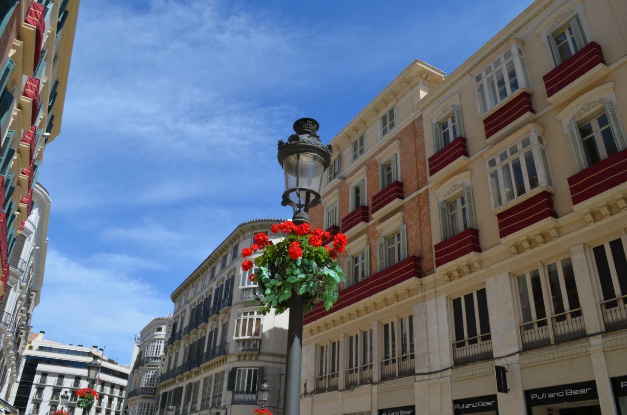 Homely Malaga Plaza Montano Экстерьер фото