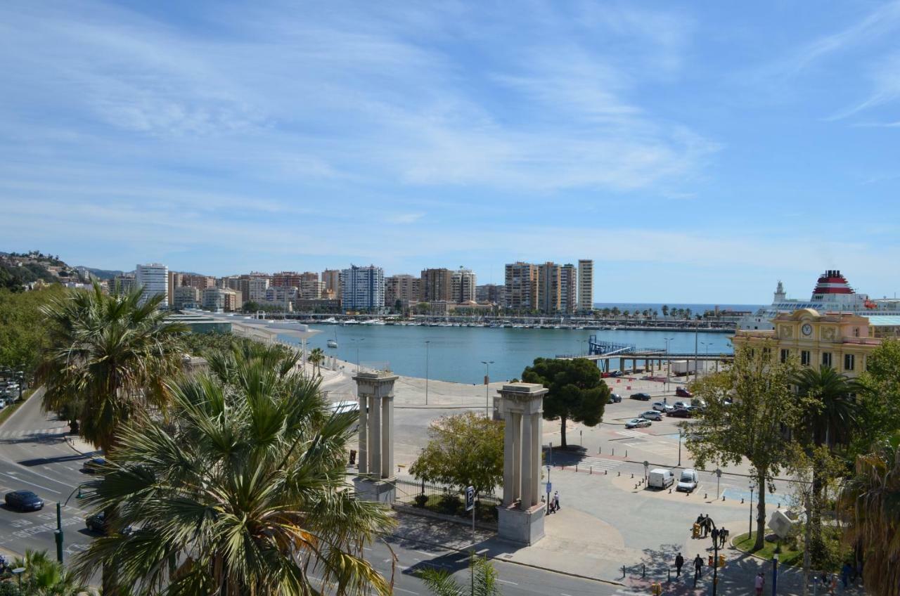 Homely Malaga Plaza Montano Экстерьер фото