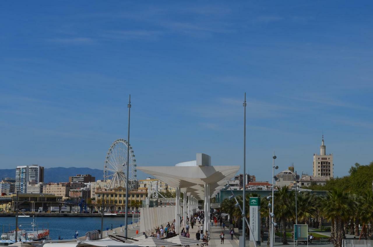 Homely Malaga Plaza Montano Экстерьер фото